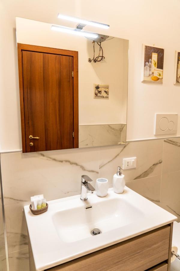 Domus Drusilla, Vatican Prestige Apartment Рим Екстериор снимка
